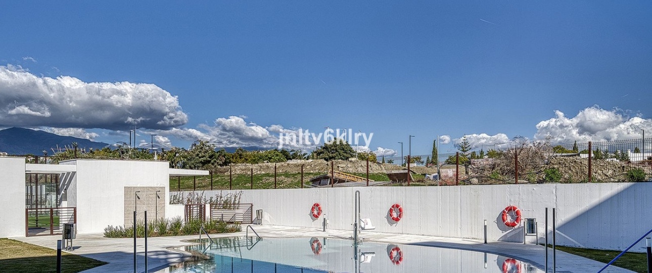 Resale - apartment - Estepona - Cancelada