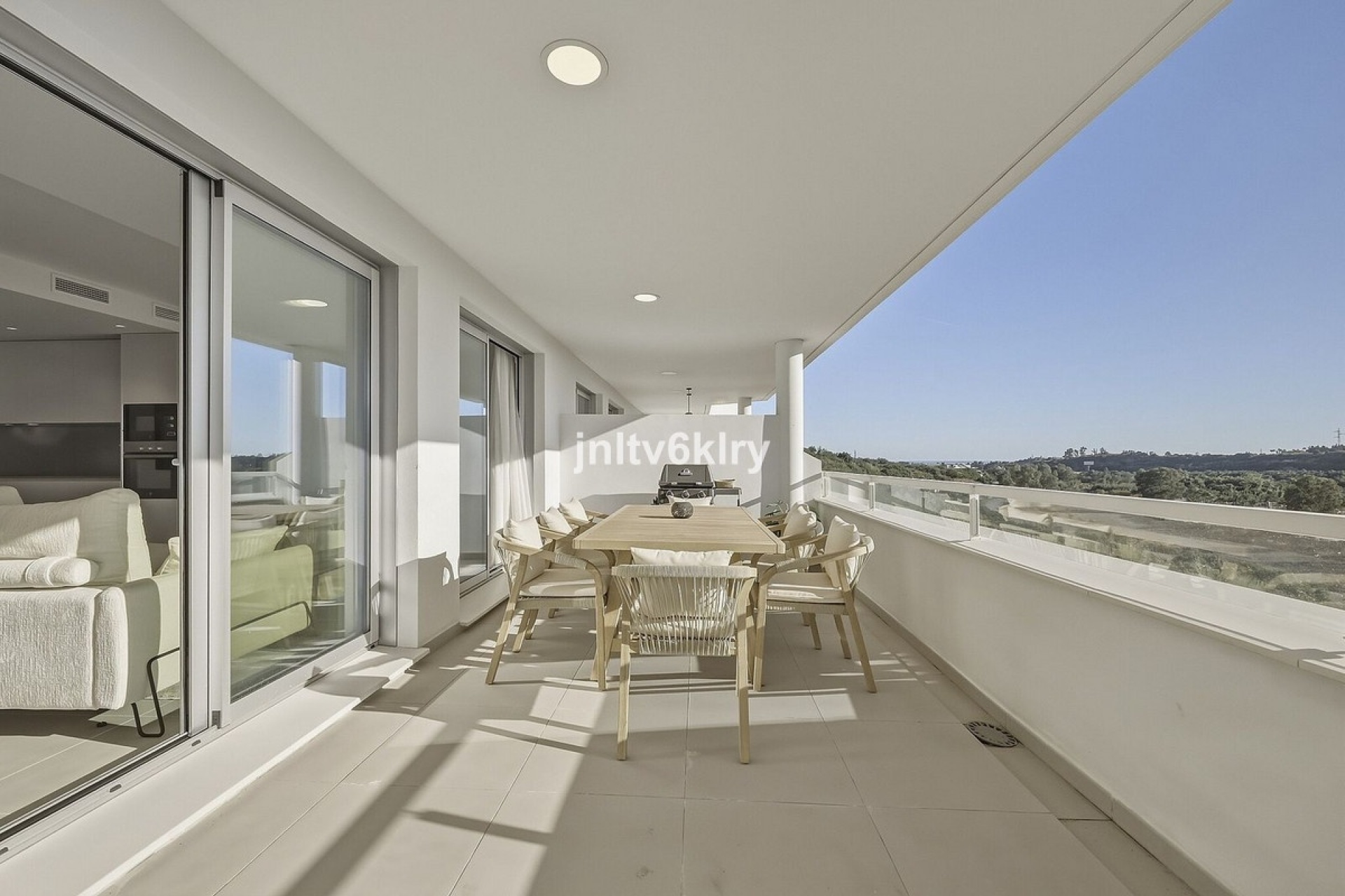 Resale - apartment - Estepona - Cancelada