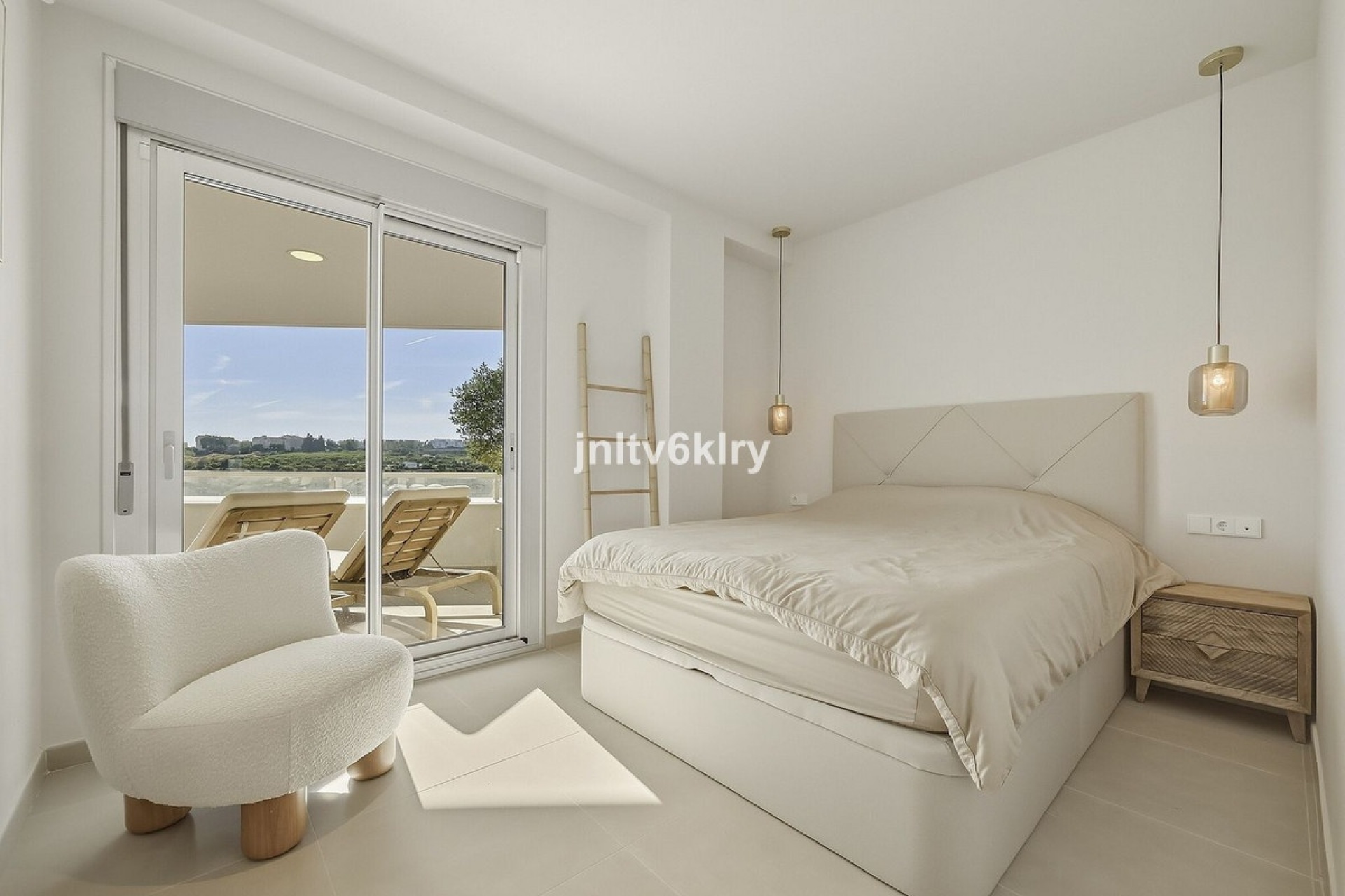 Resale - apartment - Estepona - Cancelada