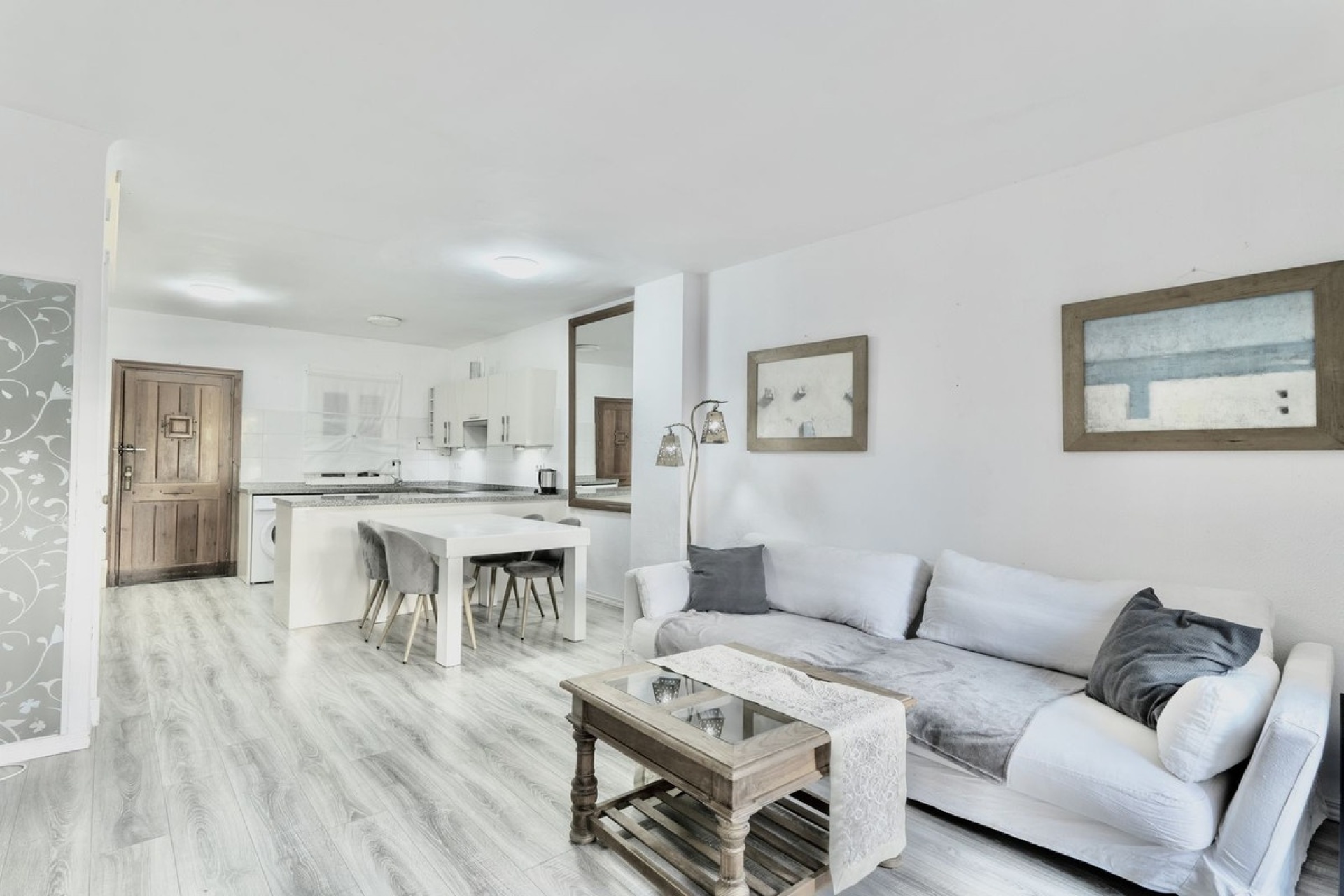 Resale - apartment - Estepona - Cancelada