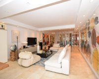Resale - apartment - Estepona - Costalita