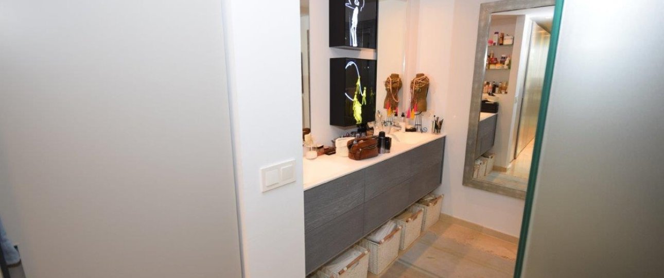 Resale - apartment - Estepona - Costalita