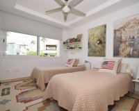 Resale - apartment - Estepona - Costalita