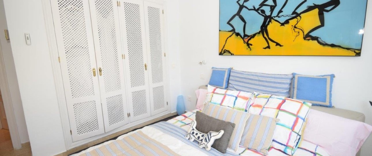 Resale - apartment - Estepona - Costalita