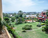 Resale - apartment - Estepona - Costalita