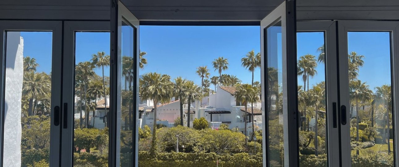 Resale - apartment - Estepona - Costalita