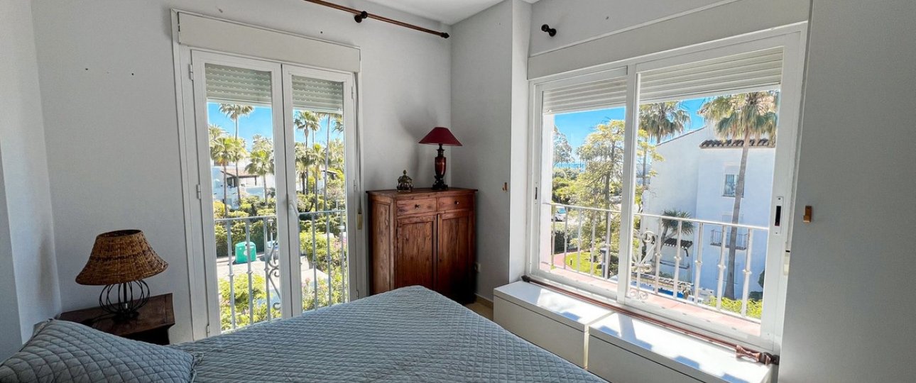 Resale - apartment - Estepona - Costalita