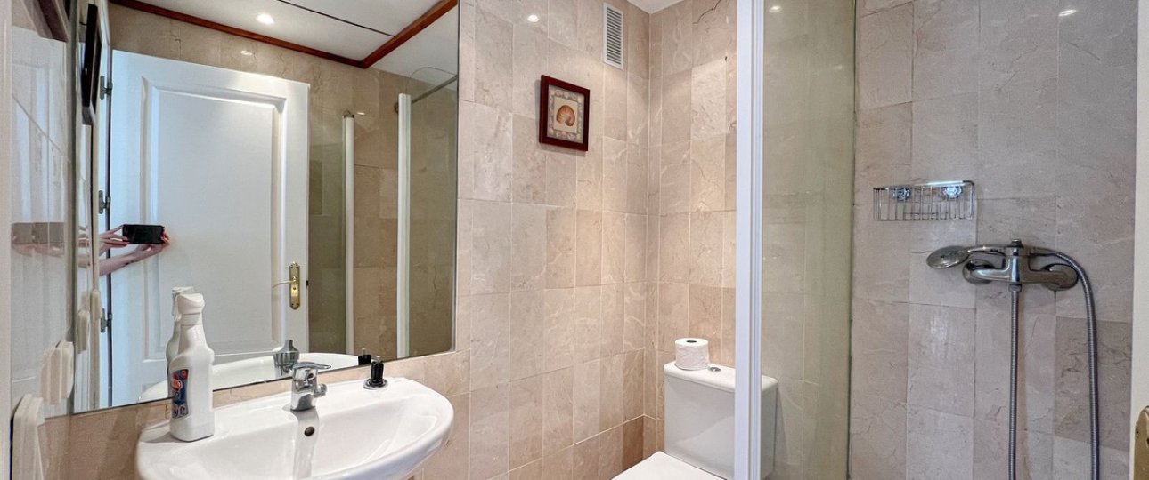 Resale - apartment - Estepona - Costalita