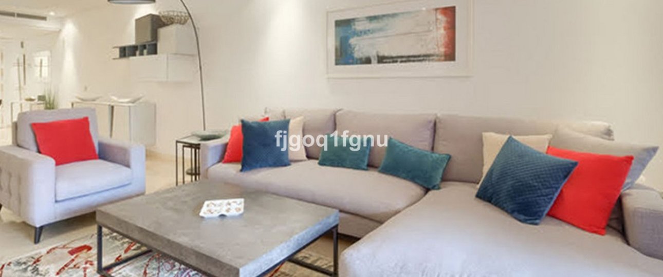 Resale - apartment - Estepona - Costalita