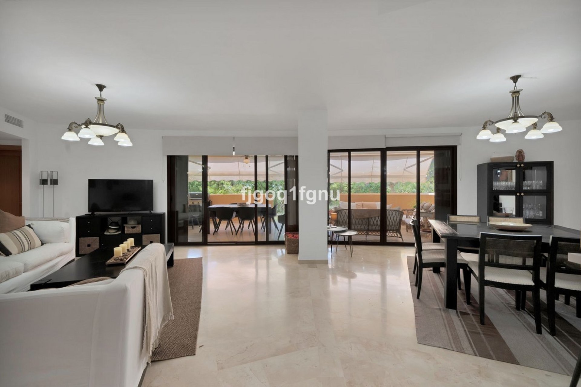 Resale - apartment - Estepona - Costalita