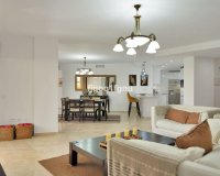 Resale - apartment - Estepona - Costalita
