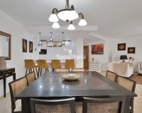 Resale - apartment - Estepona - Costalita