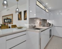 Resale - apartment - Estepona - Costalita