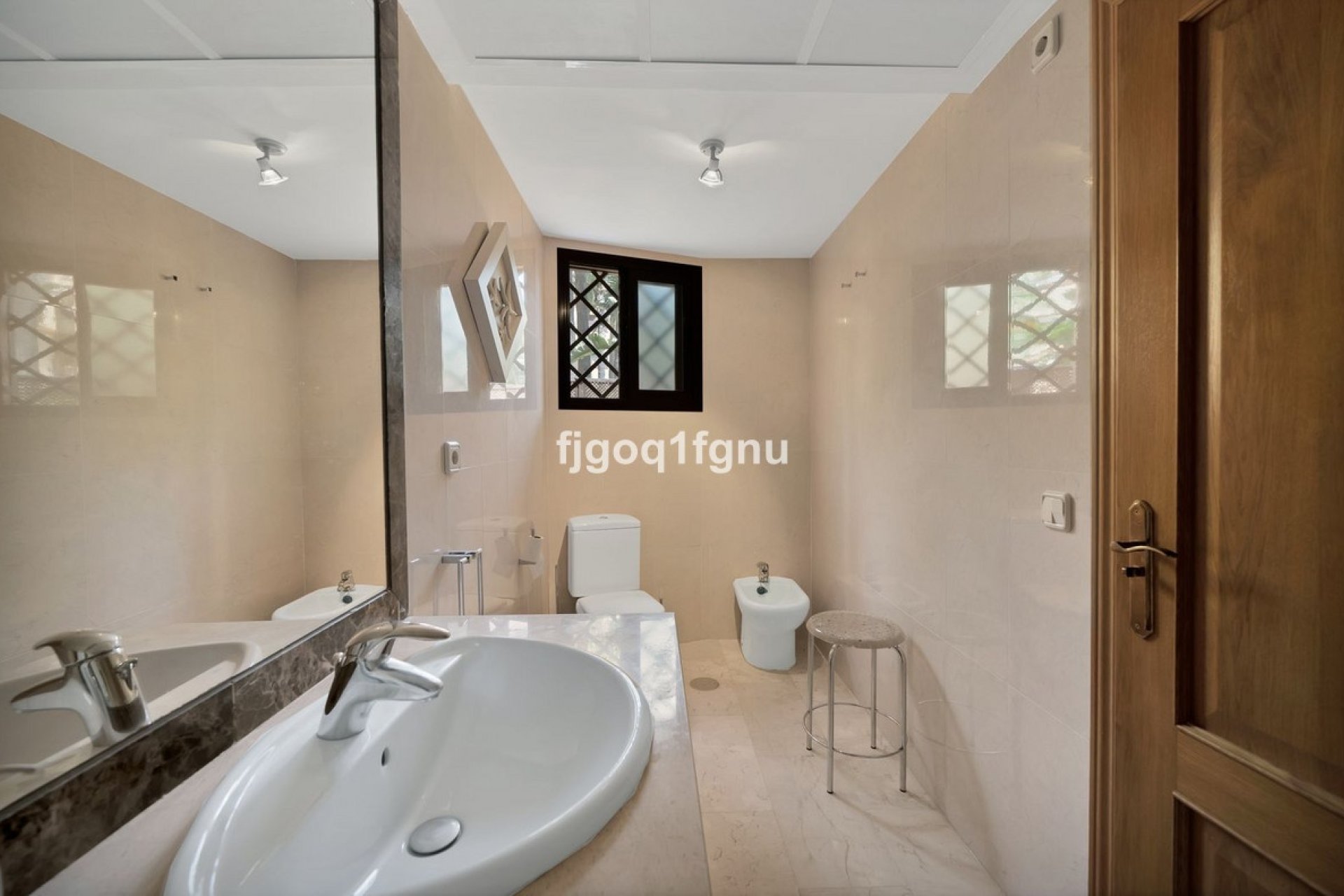 Resale - apartment - Estepona - Costalita