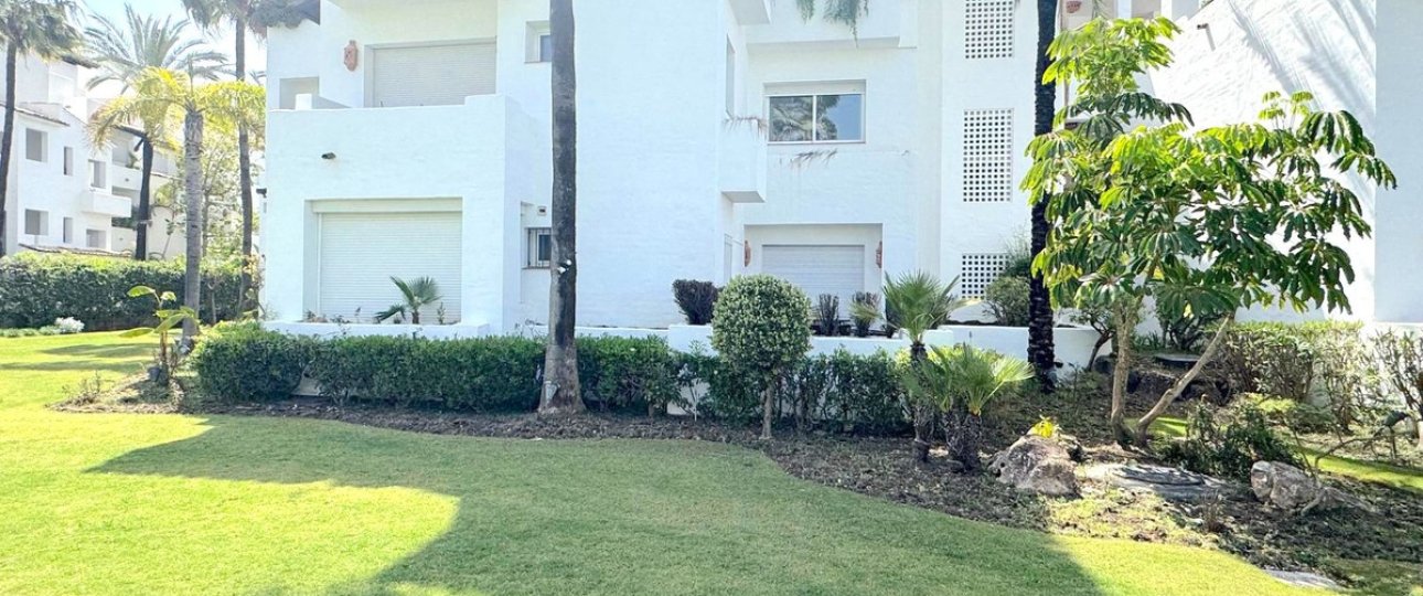 Resale - apartment - Estepona - Costalita