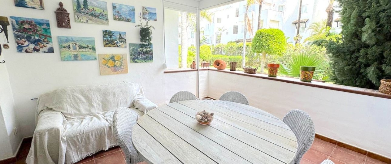 Resale - apartment - Estepona - Costalita