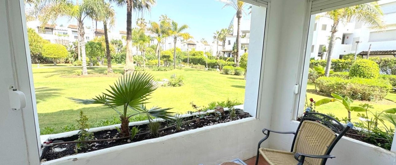Resale - apartment - Estepona - Costalita
