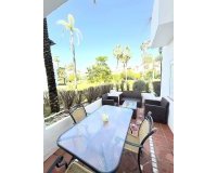 Resale - apartment - Estepona - Costalita
