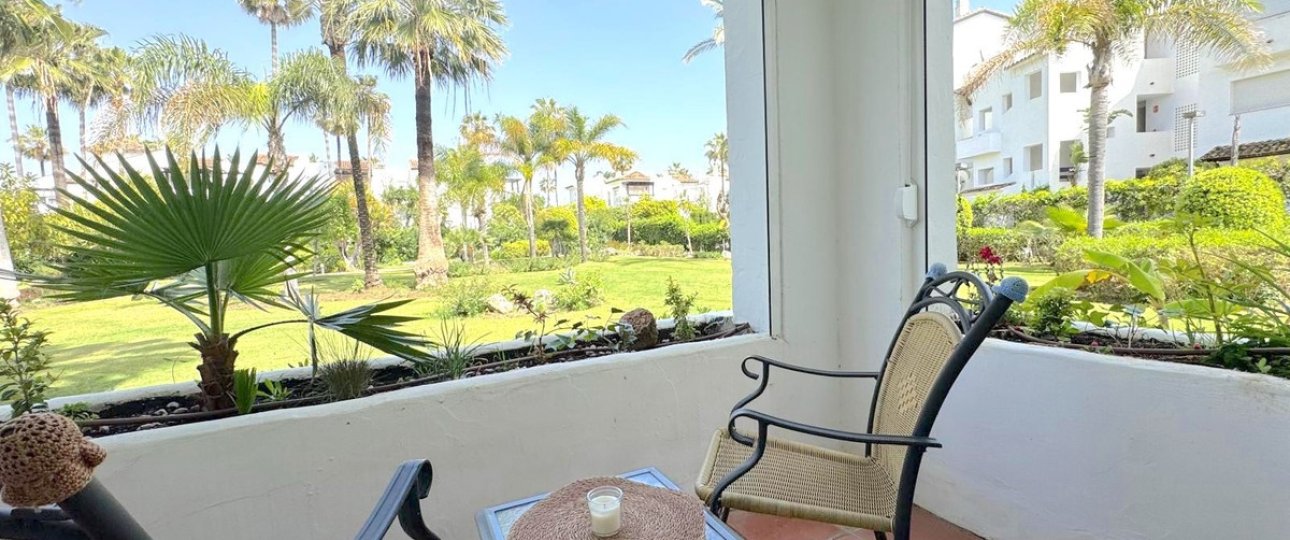 Resale - apartment - Estepona - Costalita
