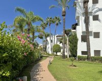 Resale - apartment - Estepona - Costalita