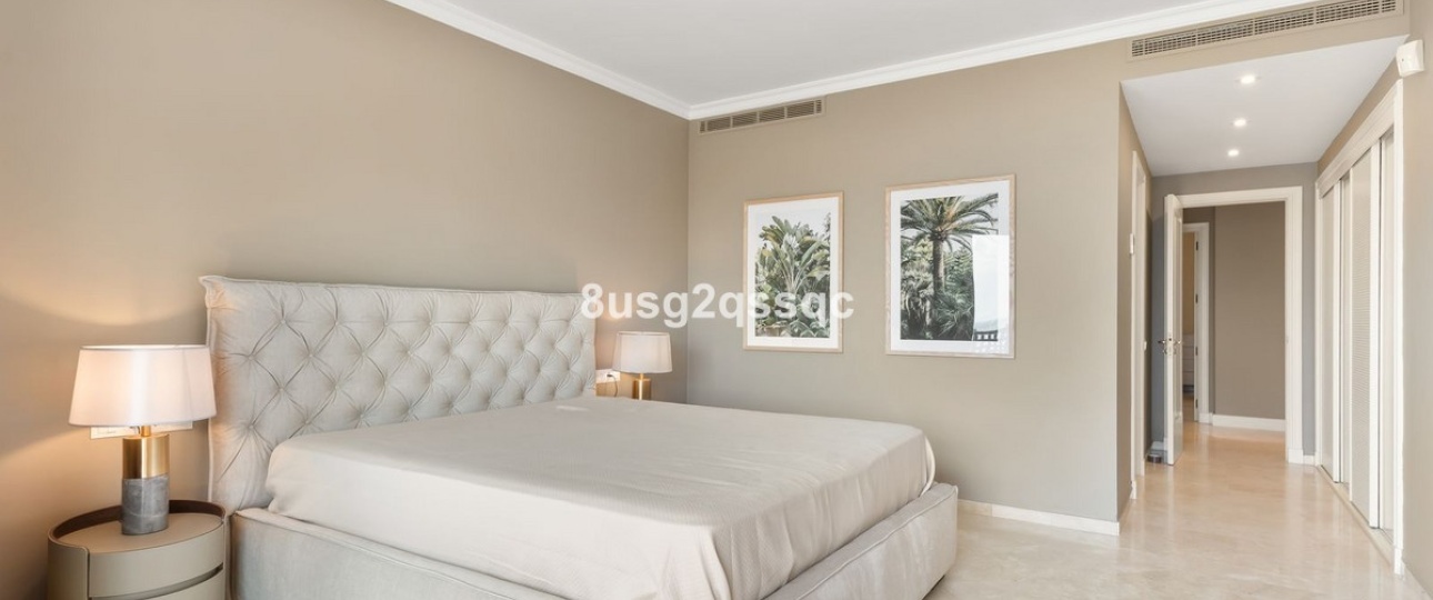 Resale - apartment - Estepona - Costalita