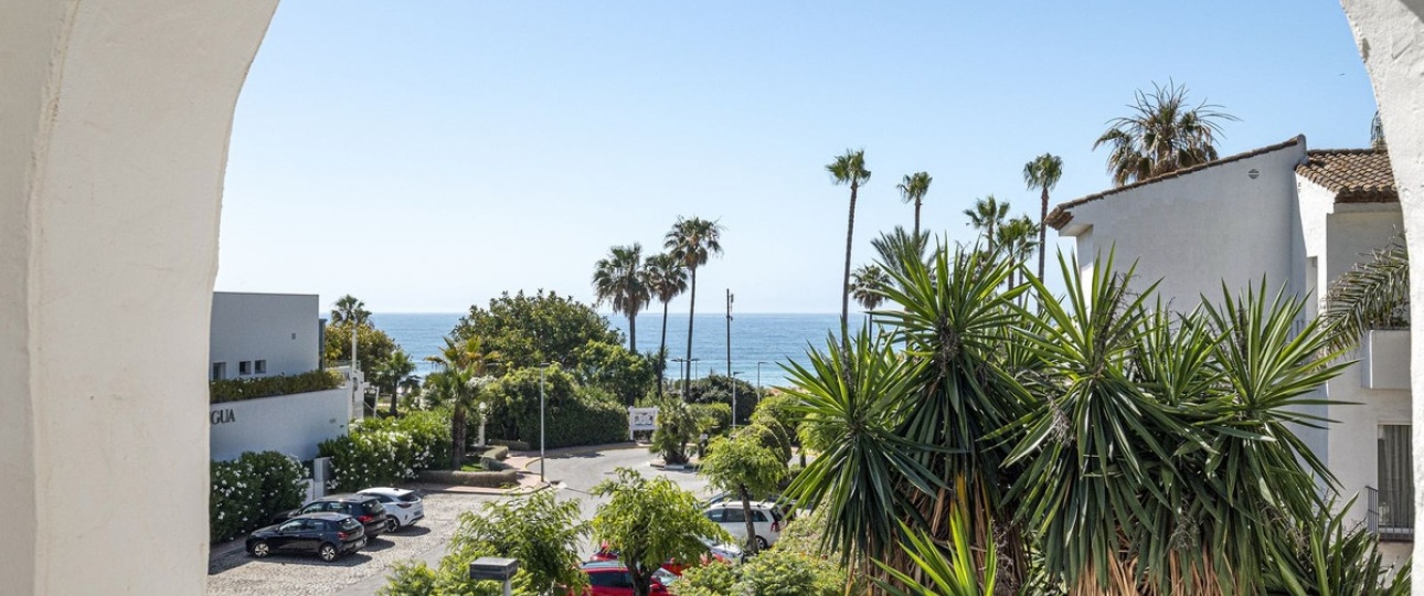 Resale - apartment - Estepona - Costalita