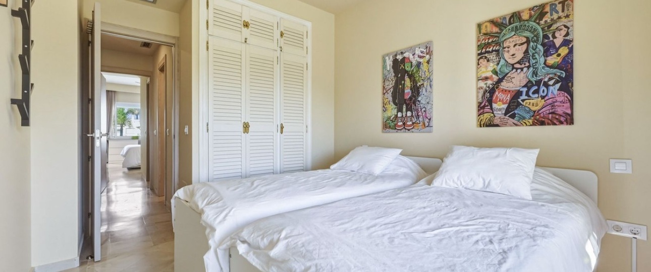 Resale - apartment - Estepona - Costalita