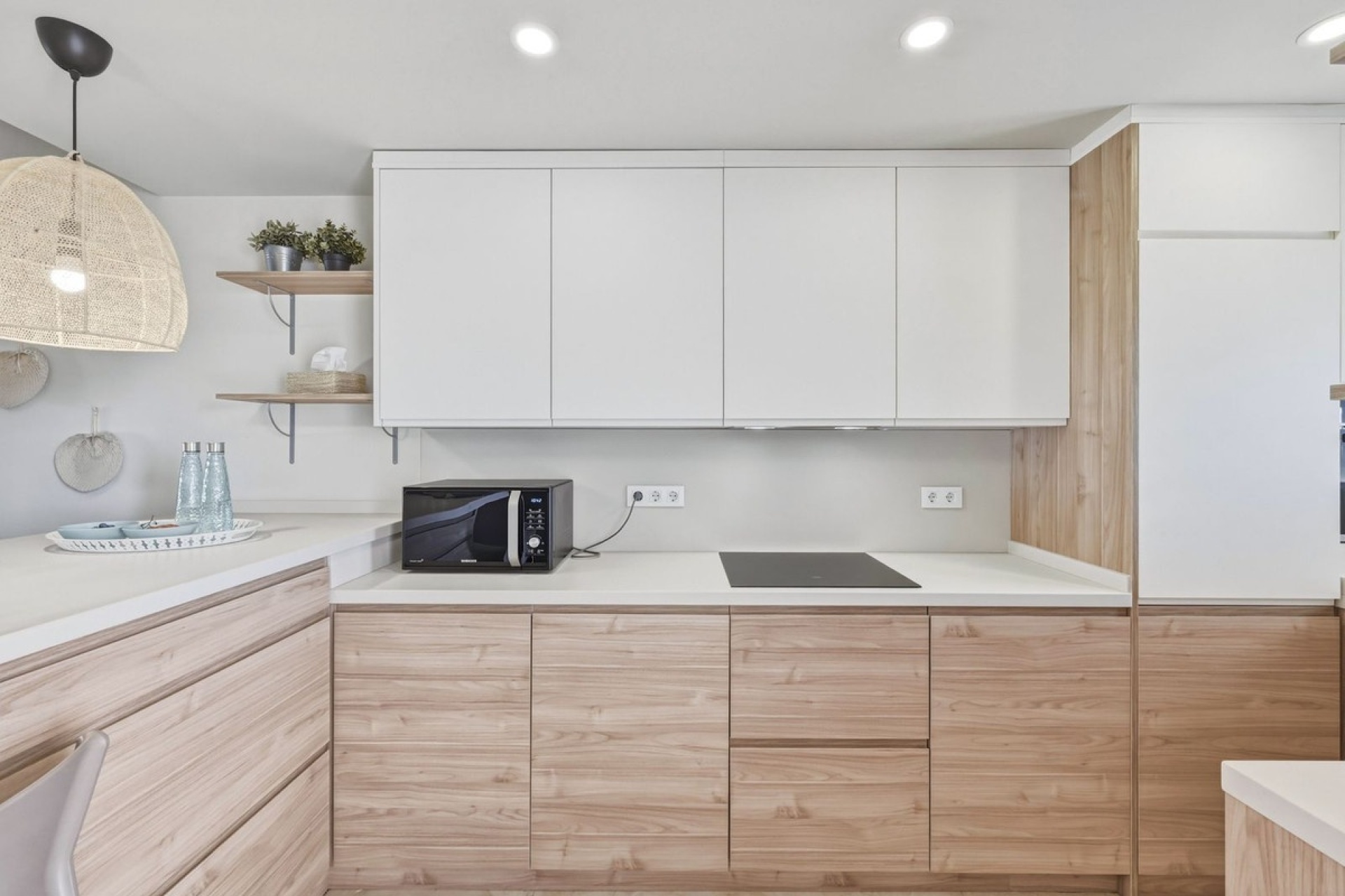 Resale - apartment - Estepona - Costalita