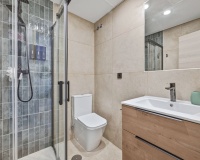 Resale - apartment - Estepona - Costalita