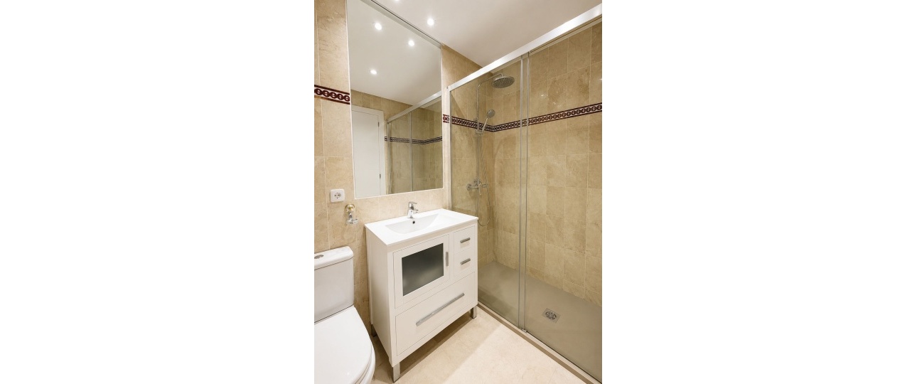 Resale - apartment - Estepona - Costalita