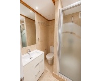Resale - apartment - Estepona - Costalita