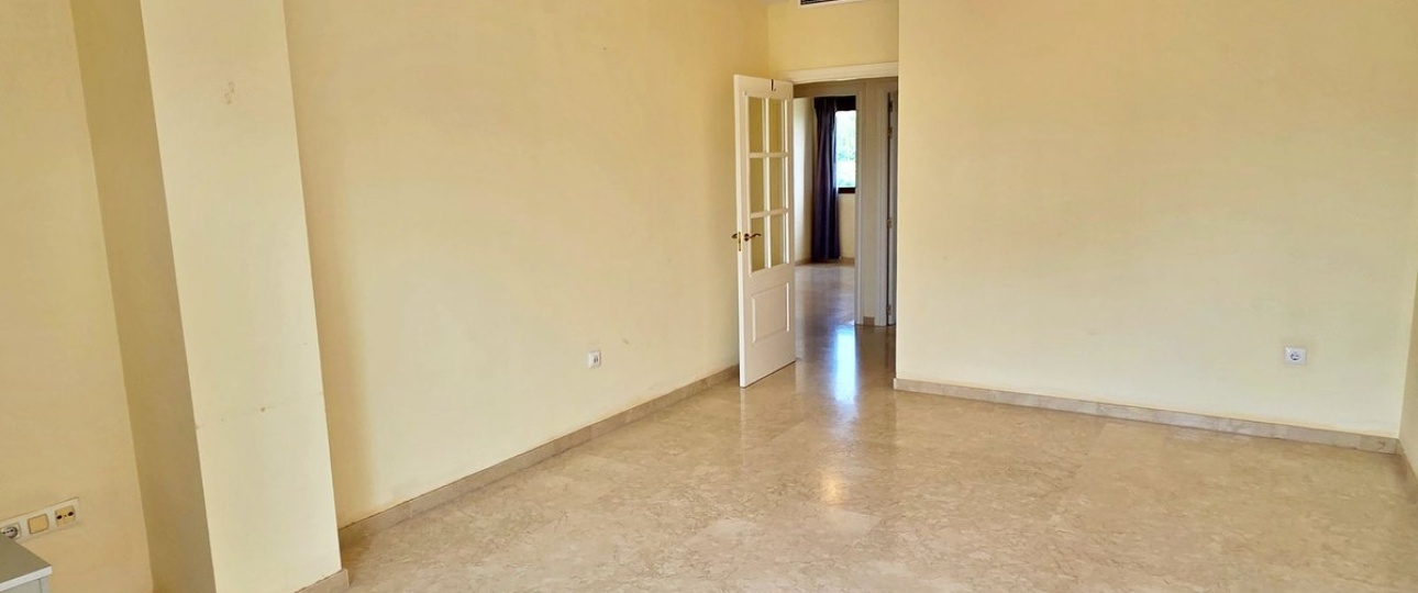 Resale - apartment - Estepona - Costalita