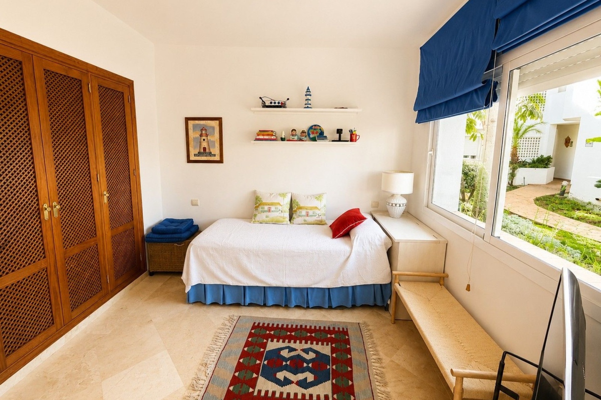 Resale - apartment - Estepona - Costalita