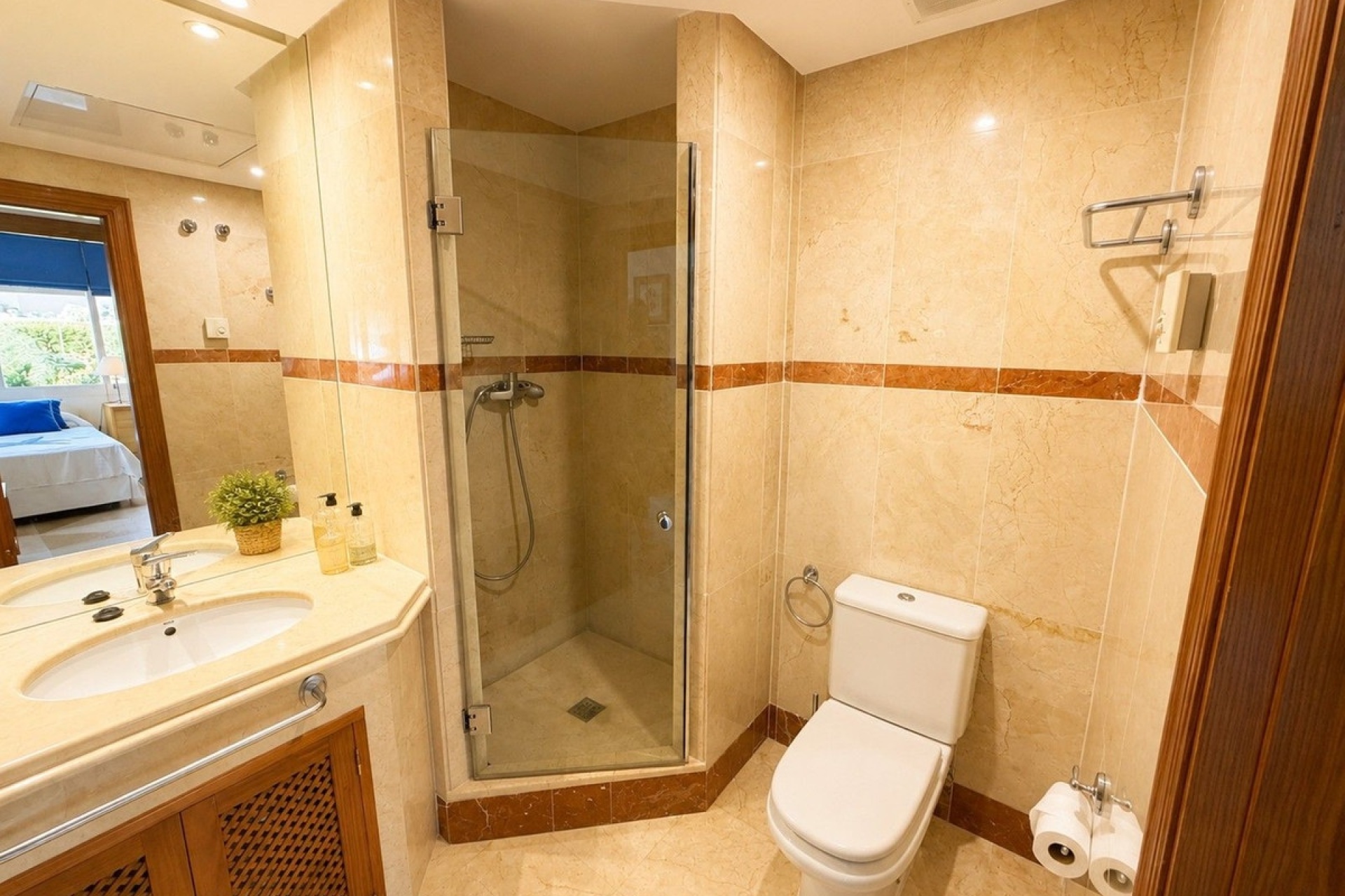 Resale - apartment - Estepona - Costalita