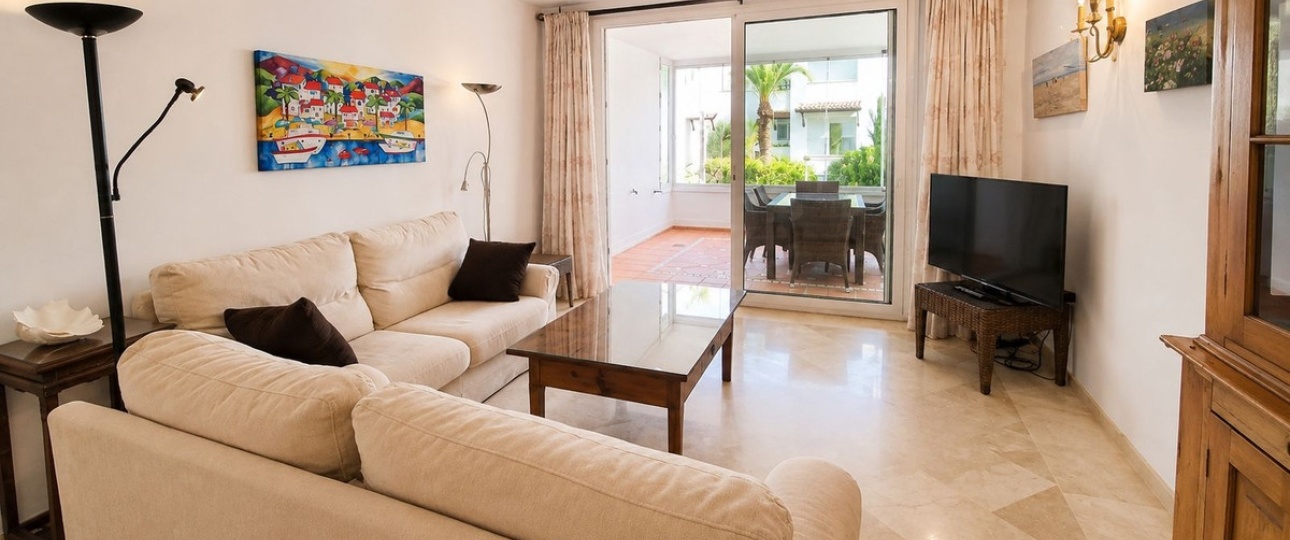 Resale - apartment - Estepona - Costalita