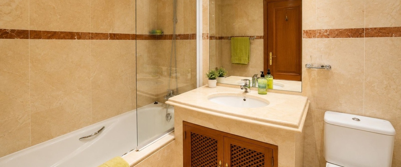Resale - apartment - Estepona - Costalita