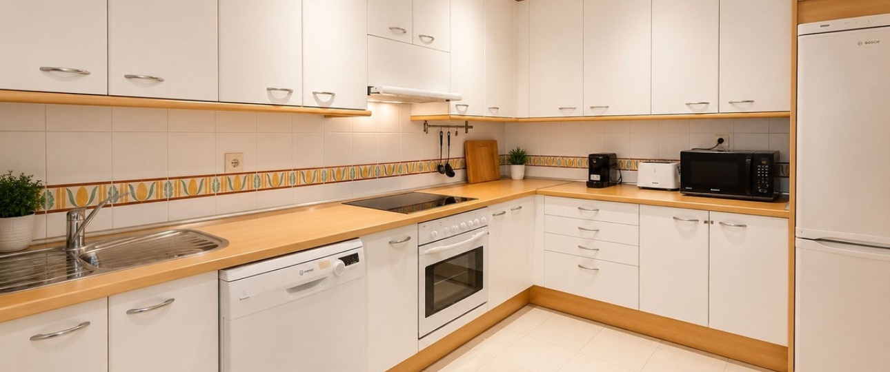 Resale - apartment - Estepona - Costalita