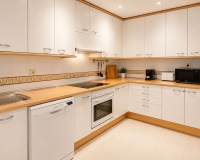 Resale - apartment - Estepona - Costalita