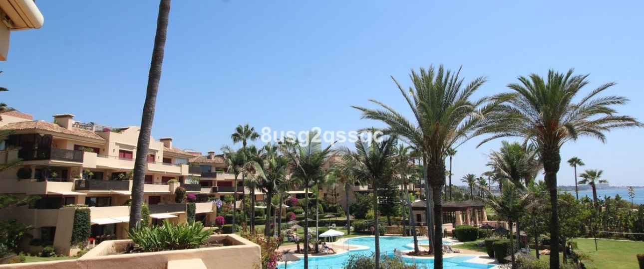 Resale - apartment - Estepona - Costalita