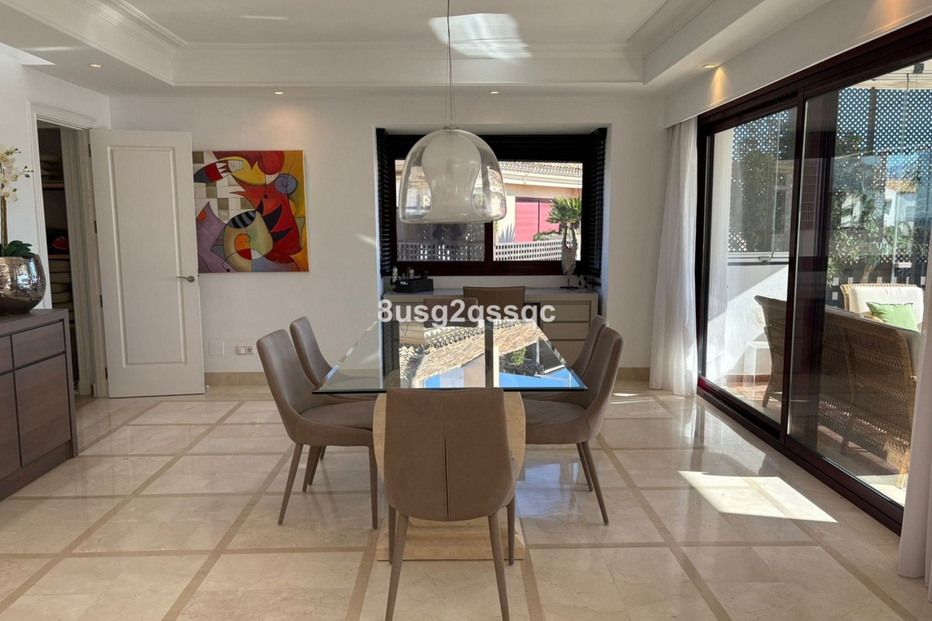 Resale - apartment - Estepona - Costalita
