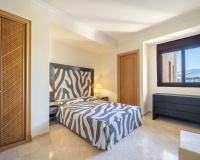 Resale - apartment - Estepona - Costalita