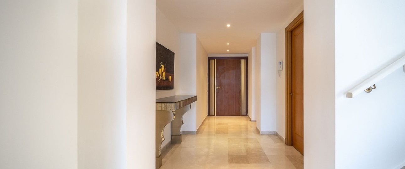 Resale - apartment - Estepona - Costalita