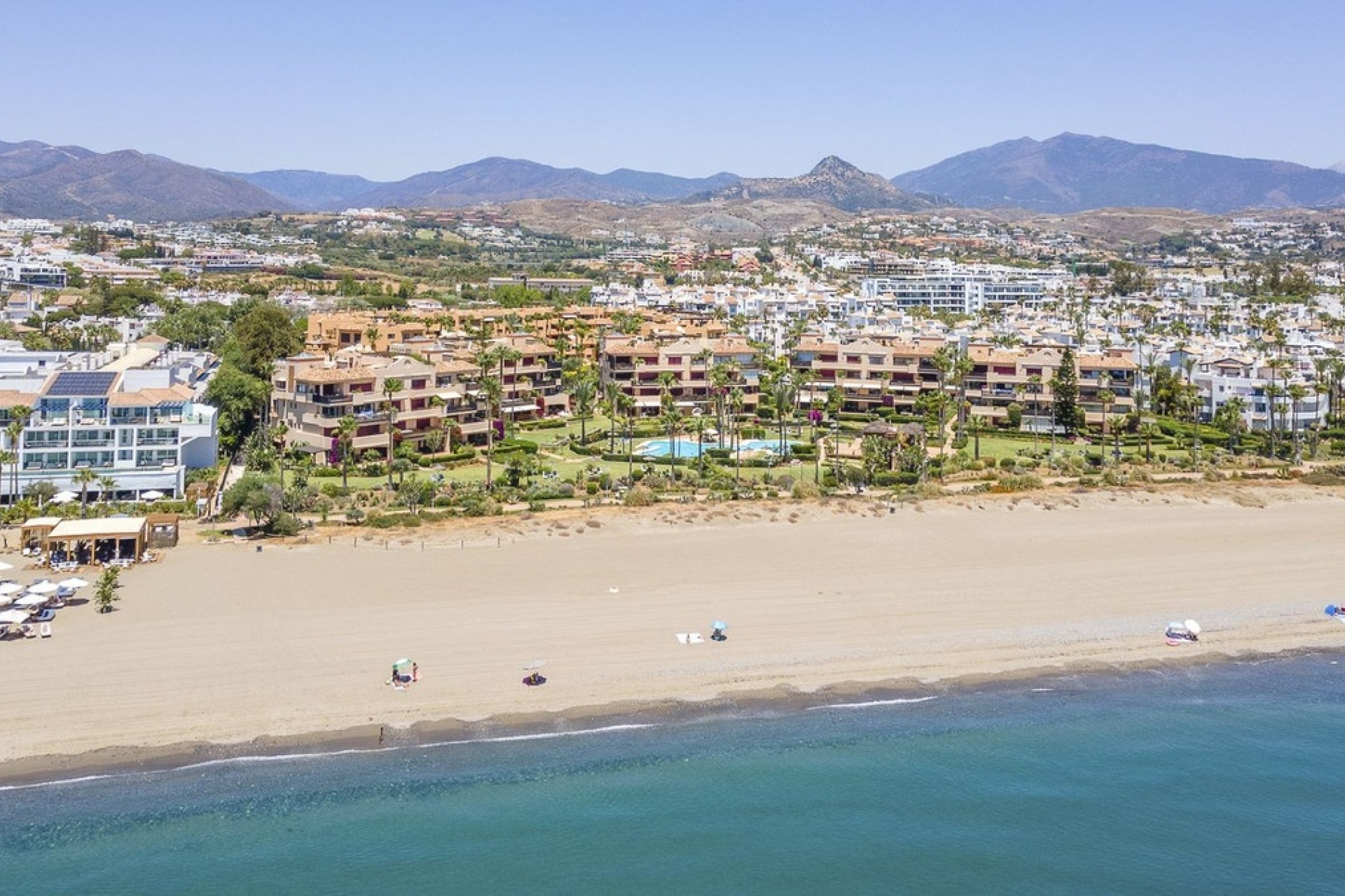 Resale - apartment - Estepona - Costalita