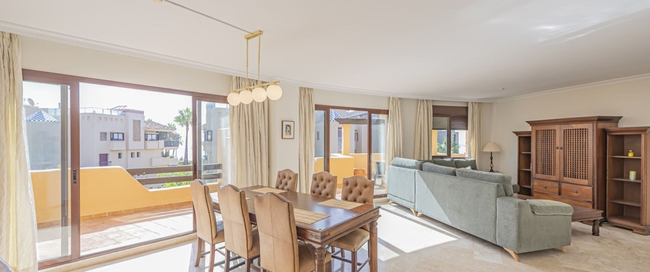Resale - apartment - Estepona - Costalita