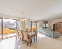 Resale - apartment - Estepona - Costalita