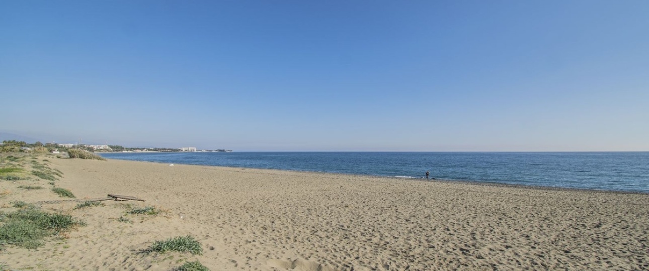 Resale - apartment - Estepona - Costalita