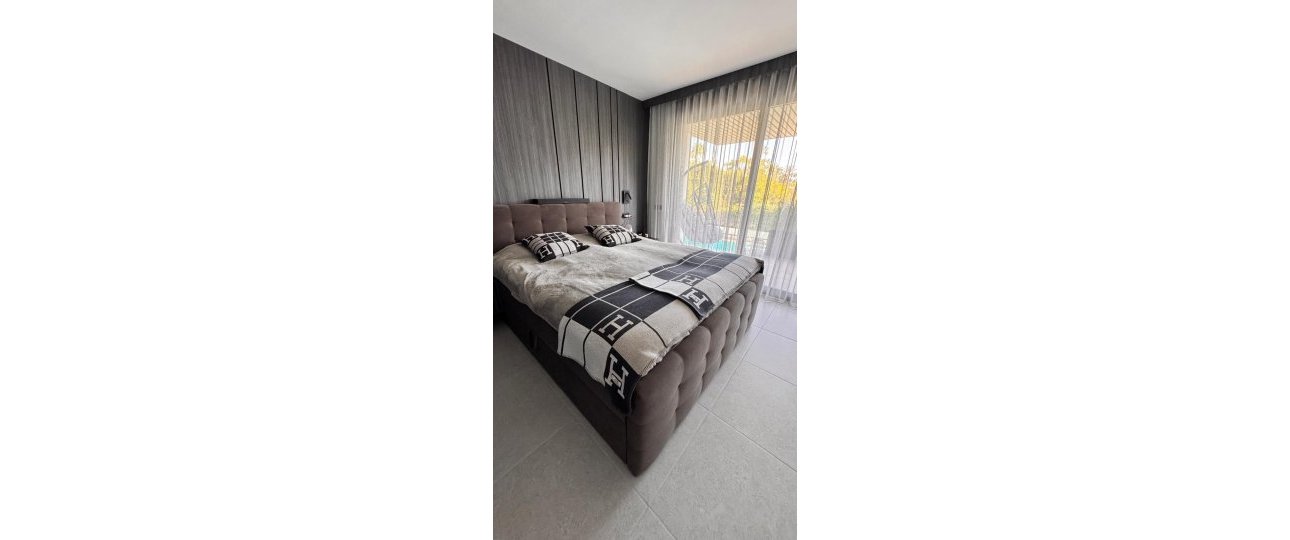 Resale - apartment - Estepona - Costalita
