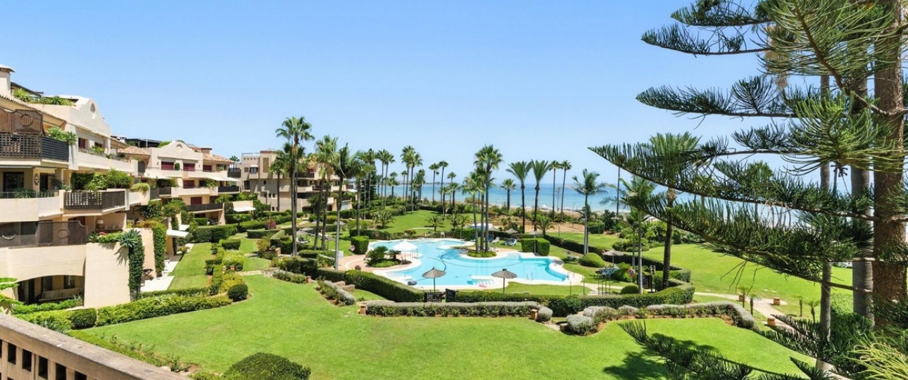 Resale - apartment - Estepona - Costalita
