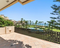 Resale - apartment - Estepona - Costalita