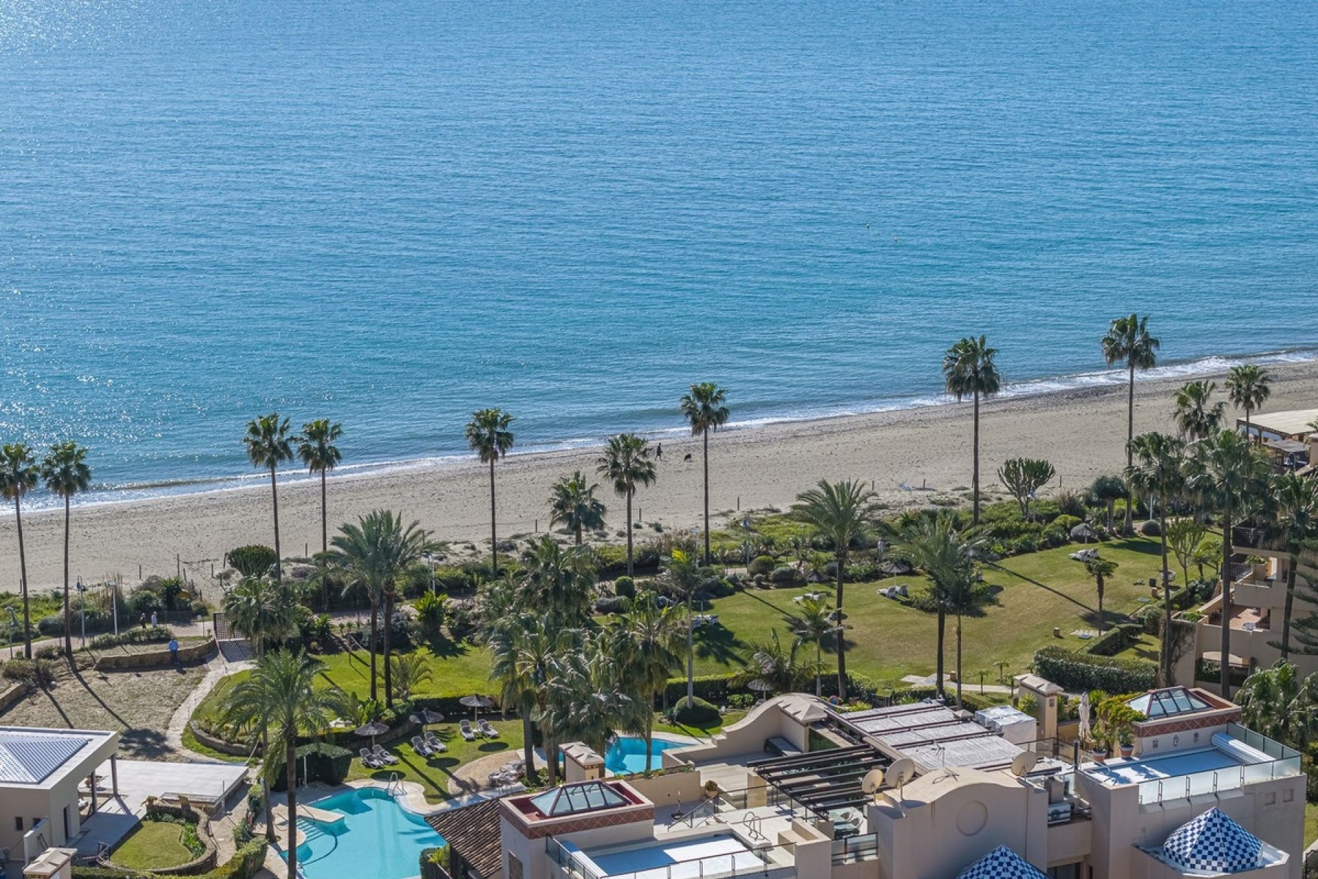 Resale - apartment - Estepona - Costalita